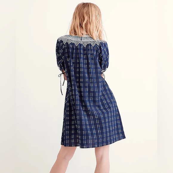 MADEWELL Embroidered Puff-Sleeve Babydoll DRESS - Picture 2 of 10